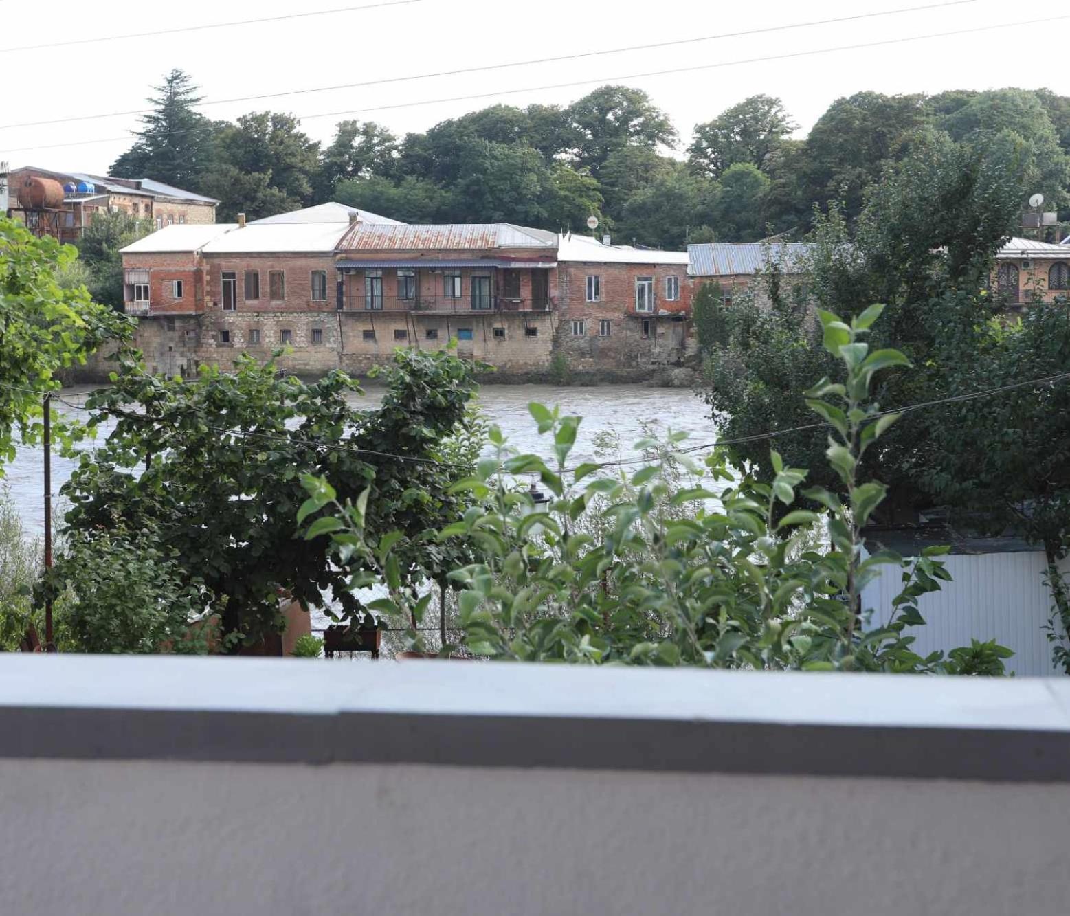 Aparthotel Rioni Kutaisi Exteriér fotografie