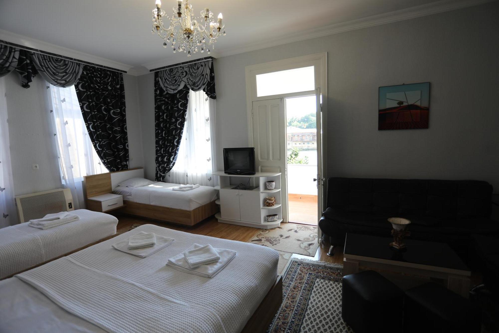 Aparthotel Rioni Kutaisi Exteriér fotografie